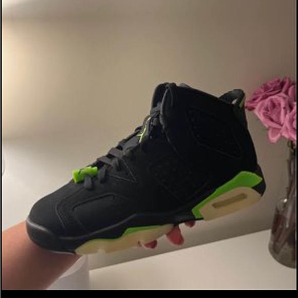 Jordan 6 black